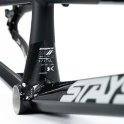 Staystrong V5 Disc Expert XL Cruiser Frame 27 Staystrong V5 Disc Expert XL Cruiser Frame -Canyon Sport Store 71FO510EXP24BLKB 1