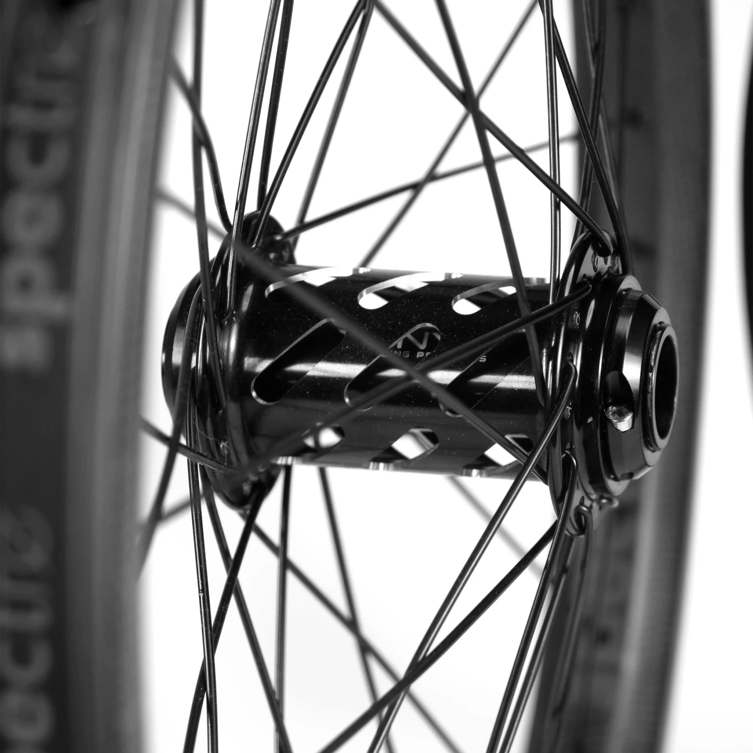 Onyx X Spectre Carbon Battlesnake Black 20 Inch Wheelset 3 Onyx X Spectre Carbon Battlesnake Black 20 Inch Wheelset - Image 3