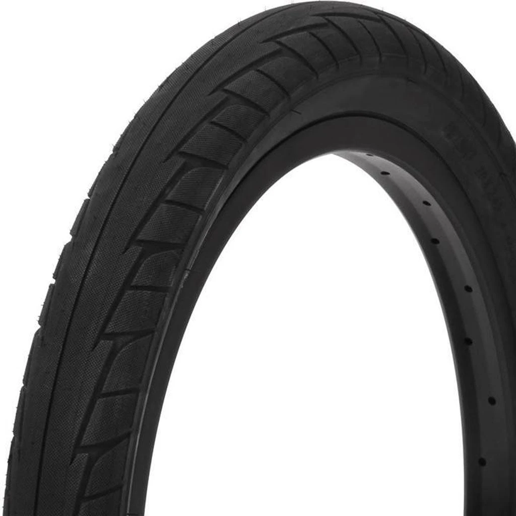 Primo 555C Tyre 2 Primo 555C Tyre - Image 2